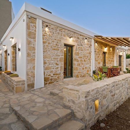 Papadia Luxury Apartments Pitsidia Buitenkant foto