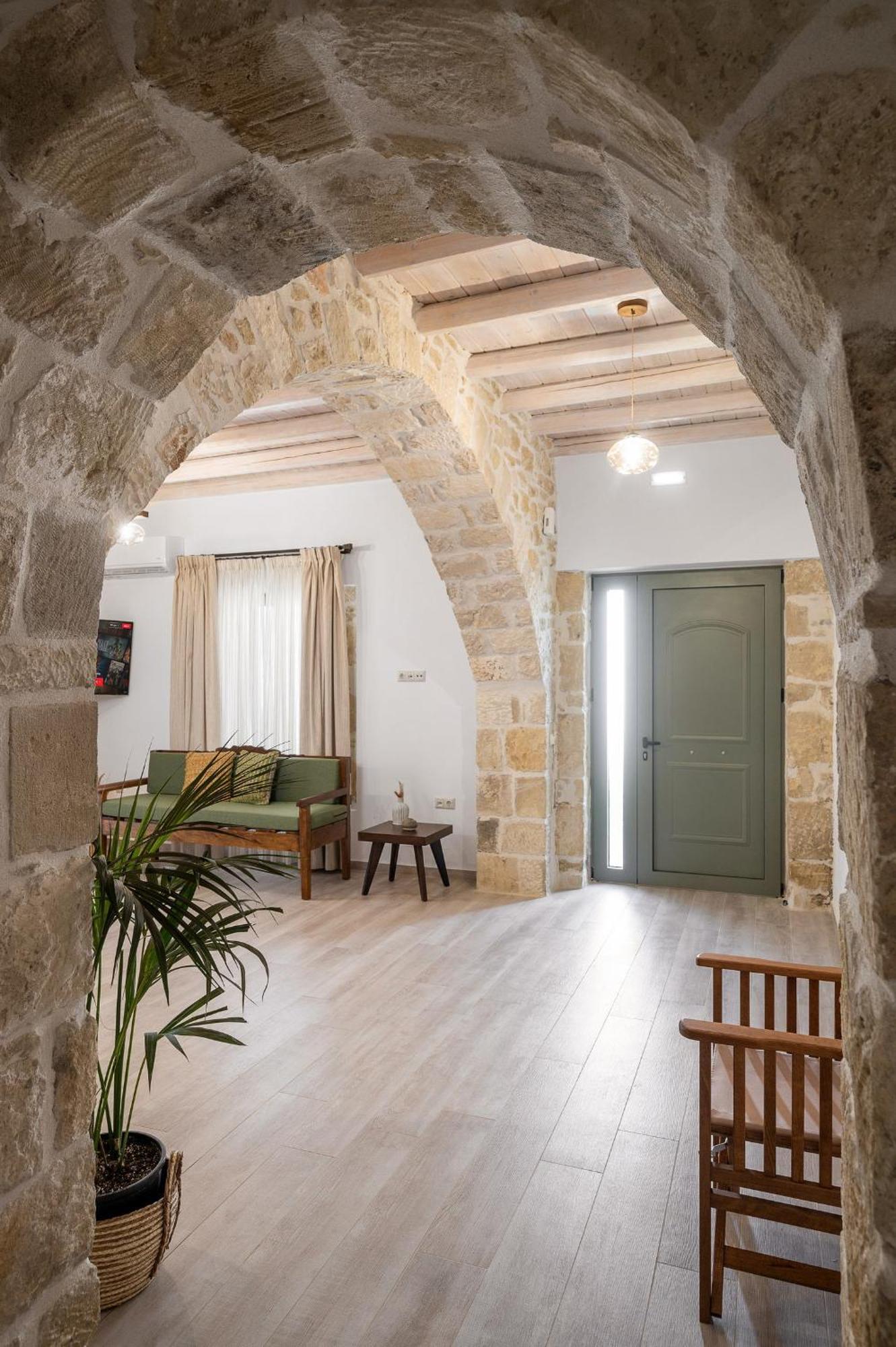 Papadia Luxury Apartments Pitsidia Buitenkant foto