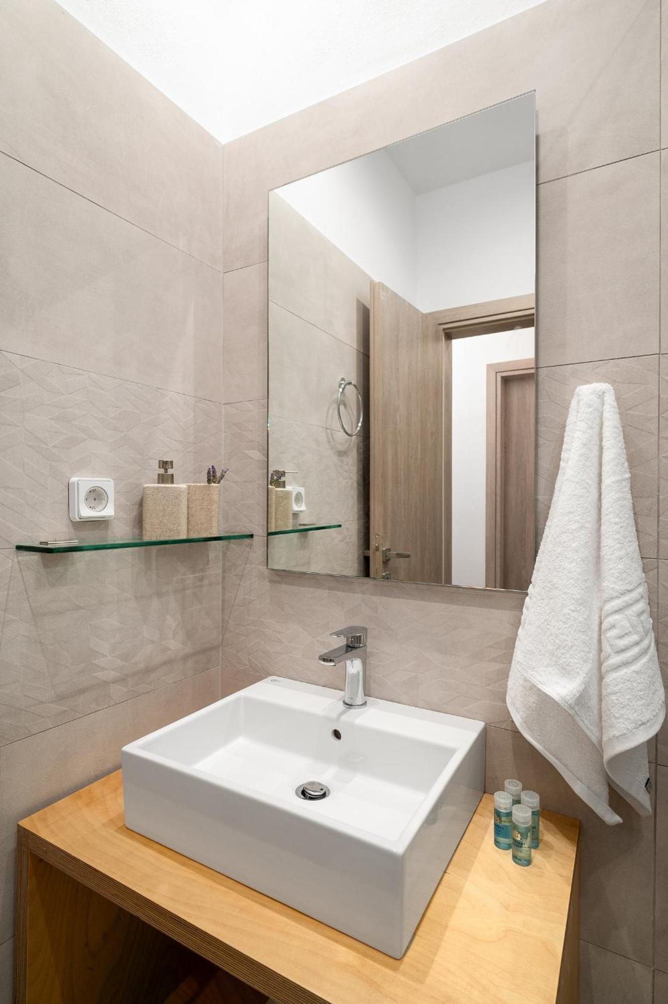 Papadia Luxury Apartments Pitsidia Buitenkant foto