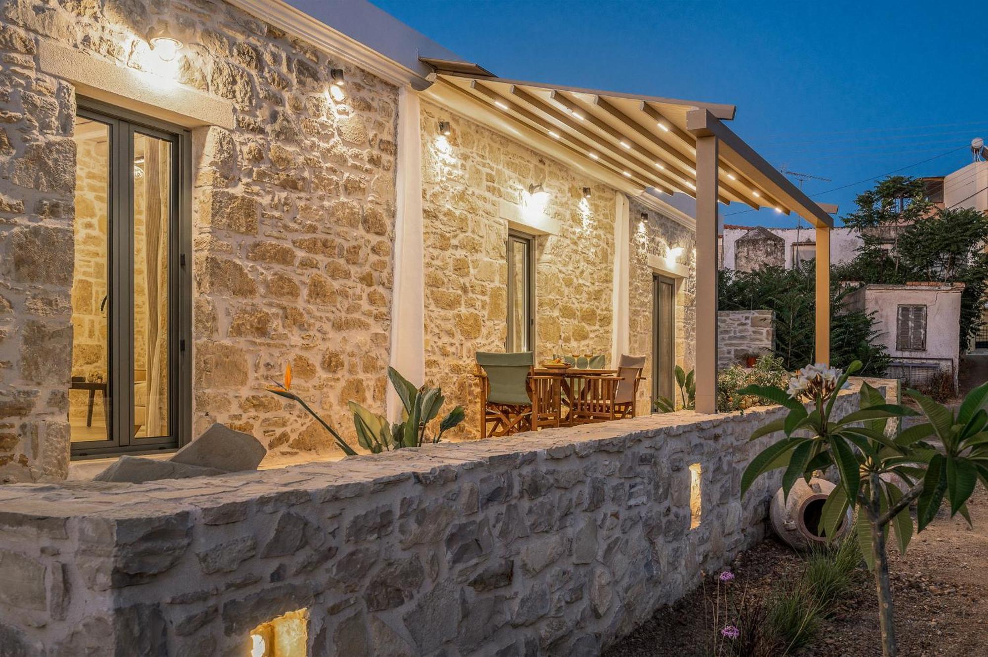 Papadia Luxury Apartments Pitsidia Buitenkant foto