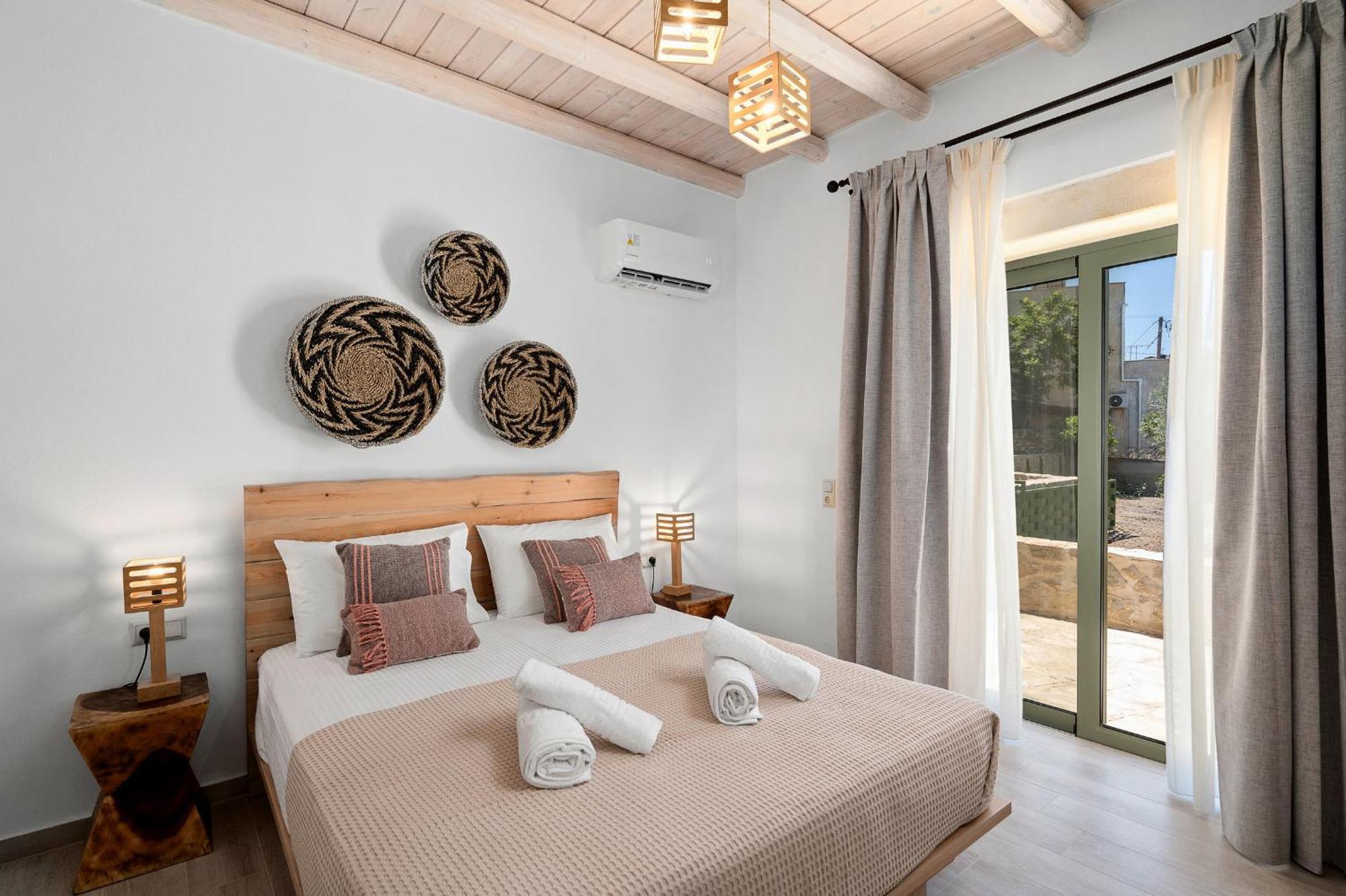 Papadia Luxury Apartments Pitsidia Buitenkant foto